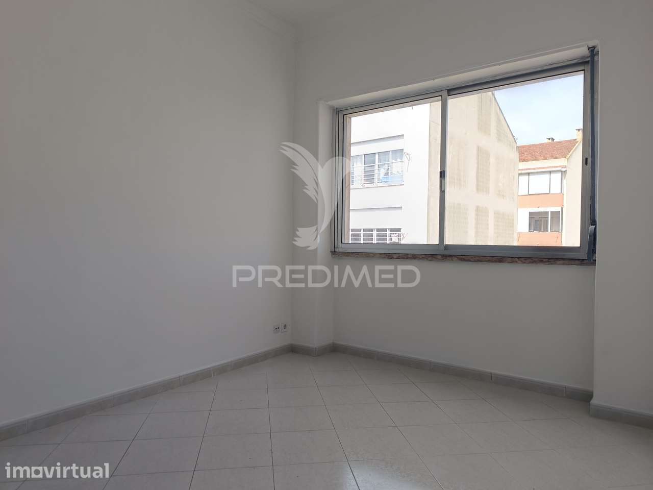Apartamento T2 junto à Estação em Agualva - Grande imagem: 5/12