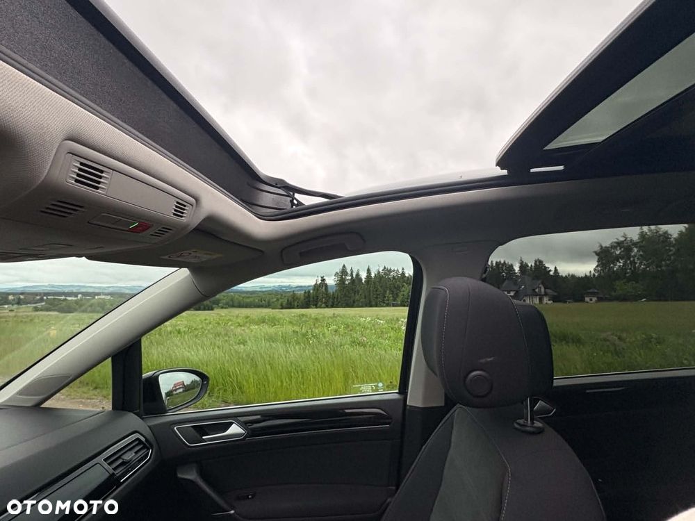 Volkswagen Touran 1.5 TSI EVO Highline - 5