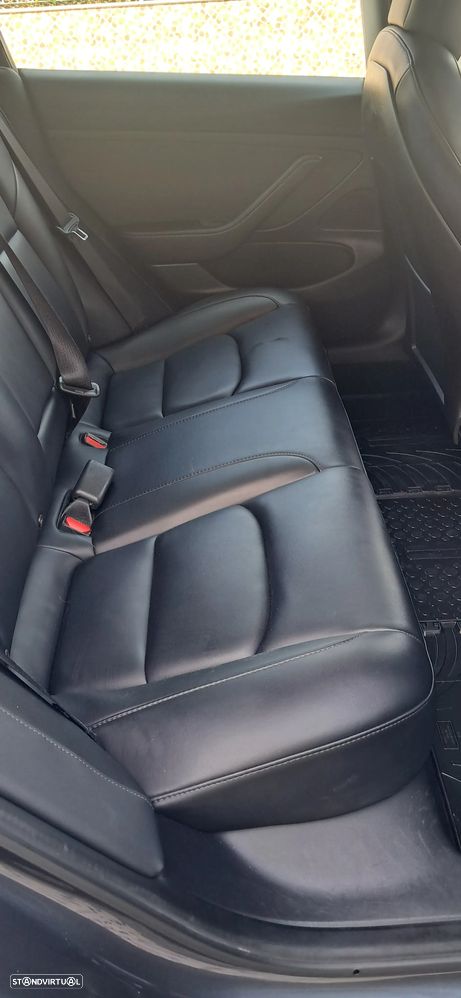 Tesla Model 3 Standard Range Plus RWD - 29
