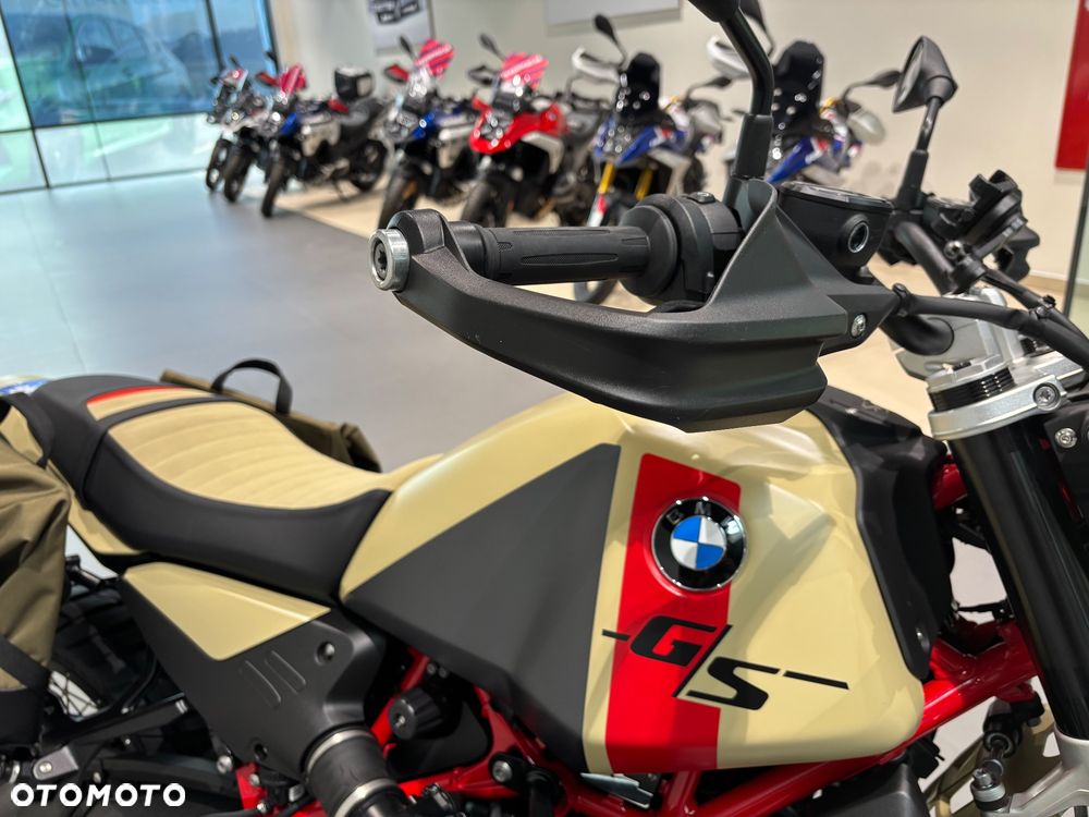 BMW R - 18