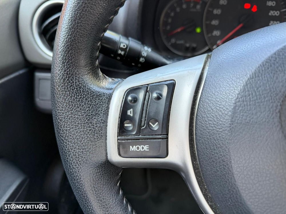 Toyota Yaris 1.0 VVT-i Comfort +PS Style +P.Techno - 15