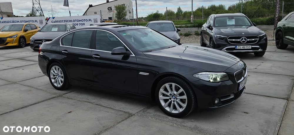 BMW Seria 5 520d xDrive - 9