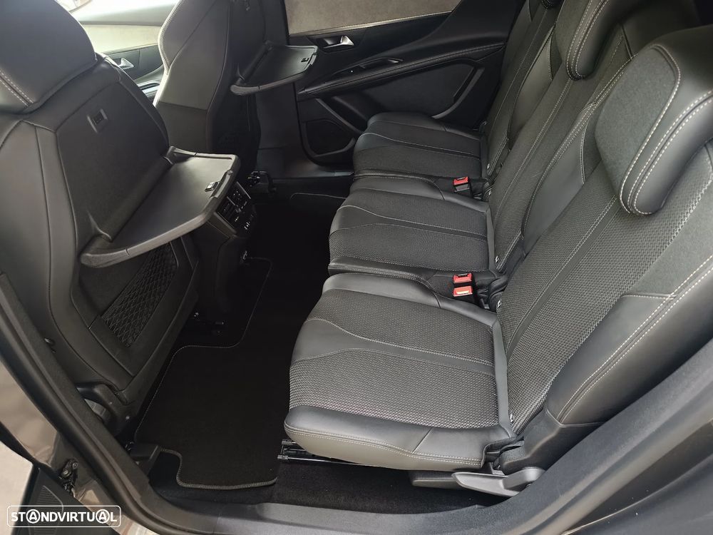 Peugeot 5008 1.2 PureTech GT Line EAT8 - 18