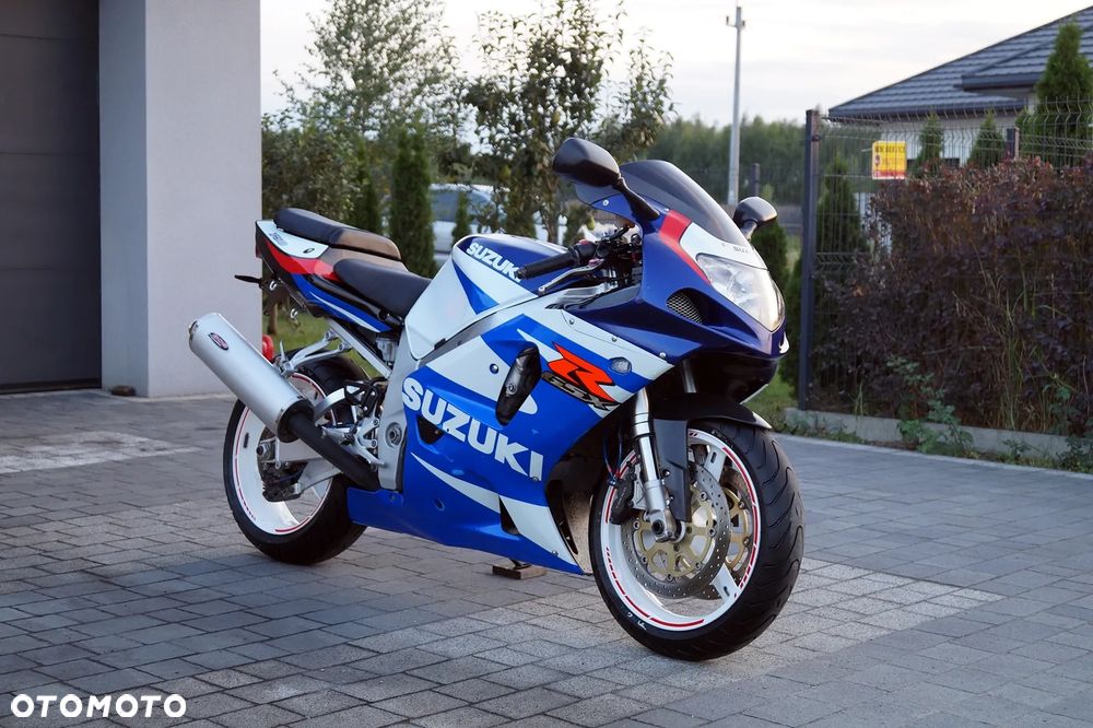 Suzuki GSX-R - 4