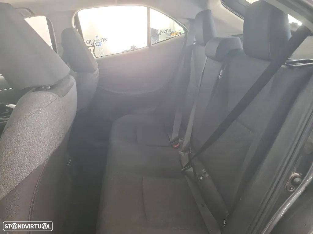 Toyota Yaris Cross 1.5 HDF Comfort - 7