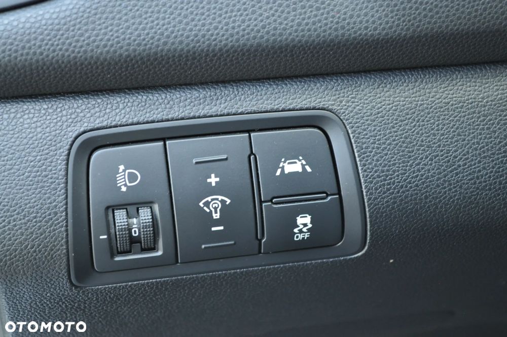 Hyundai i20 - 23