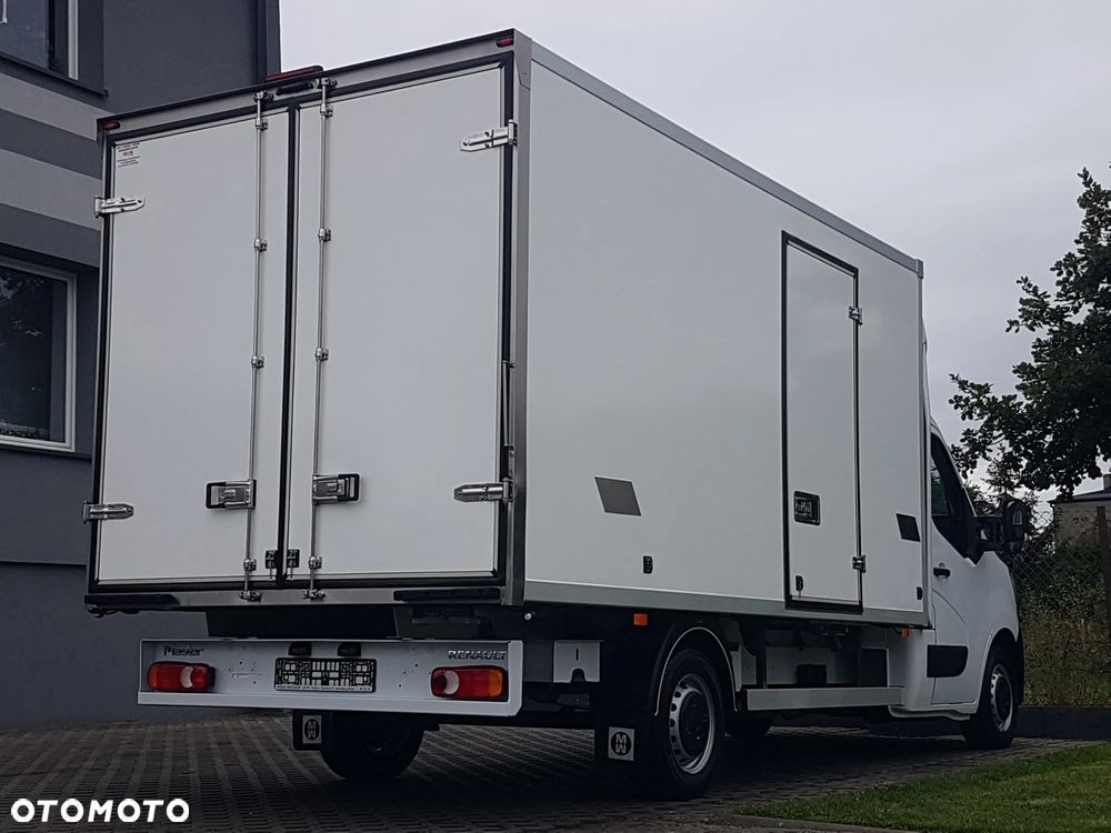 Renault MASTER 8EP CHŁODNIA 4,20x2,10x2,00 IZOTERMA AGREGAT CARRIER GRZANIE KLIMA  KRAJOWY - 28