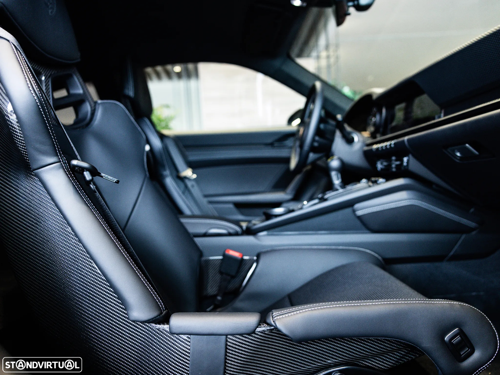 Porsche 911 (992) GT3 Touring Package - 28