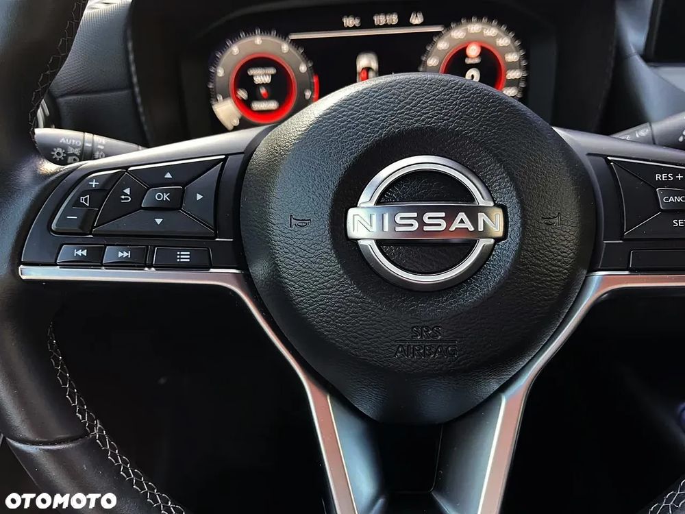 Nissan Juke 1.0 DIG-T N-Connecta - 11