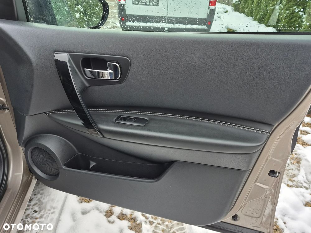 Nissan Qashqai 2.0 Tekna Premium - 11