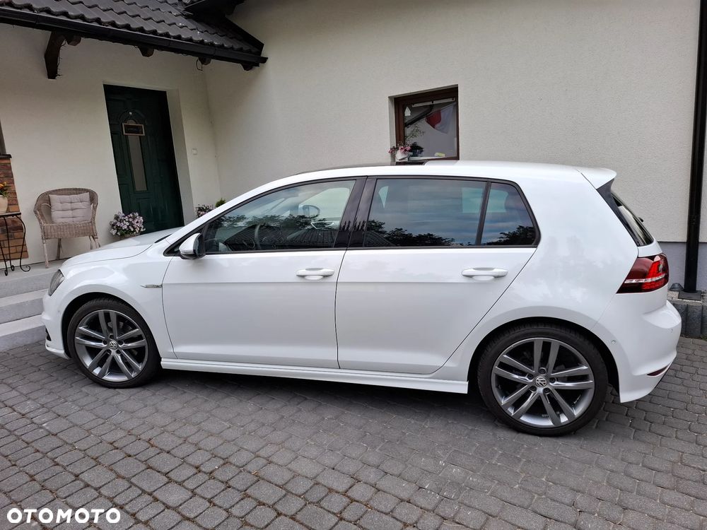 Volkswagen Golf 1.2 TSI BlueMotion Technology Cup - 24