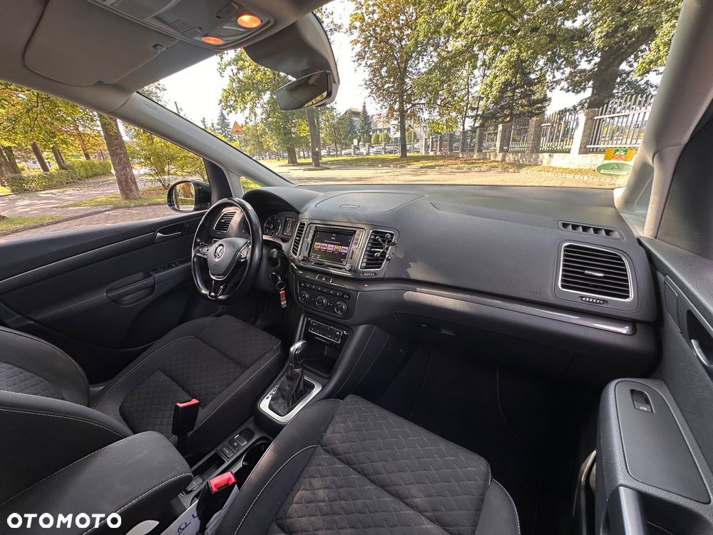 Volkswagen Sharan 2.0 TDI DSG 4MOTION (BlueMotion Technology) Highline - 26