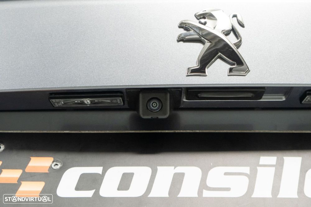 Peugeot e-2008 50 kWh Allure Pack - 16