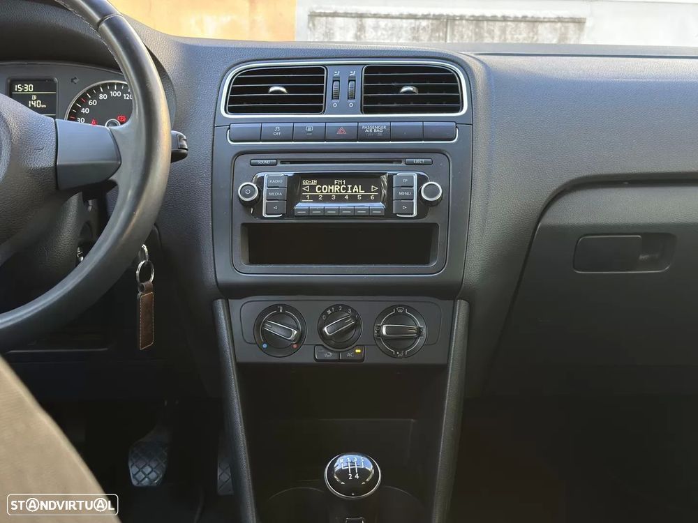 VW Polo 1.2 TSi Street - 23