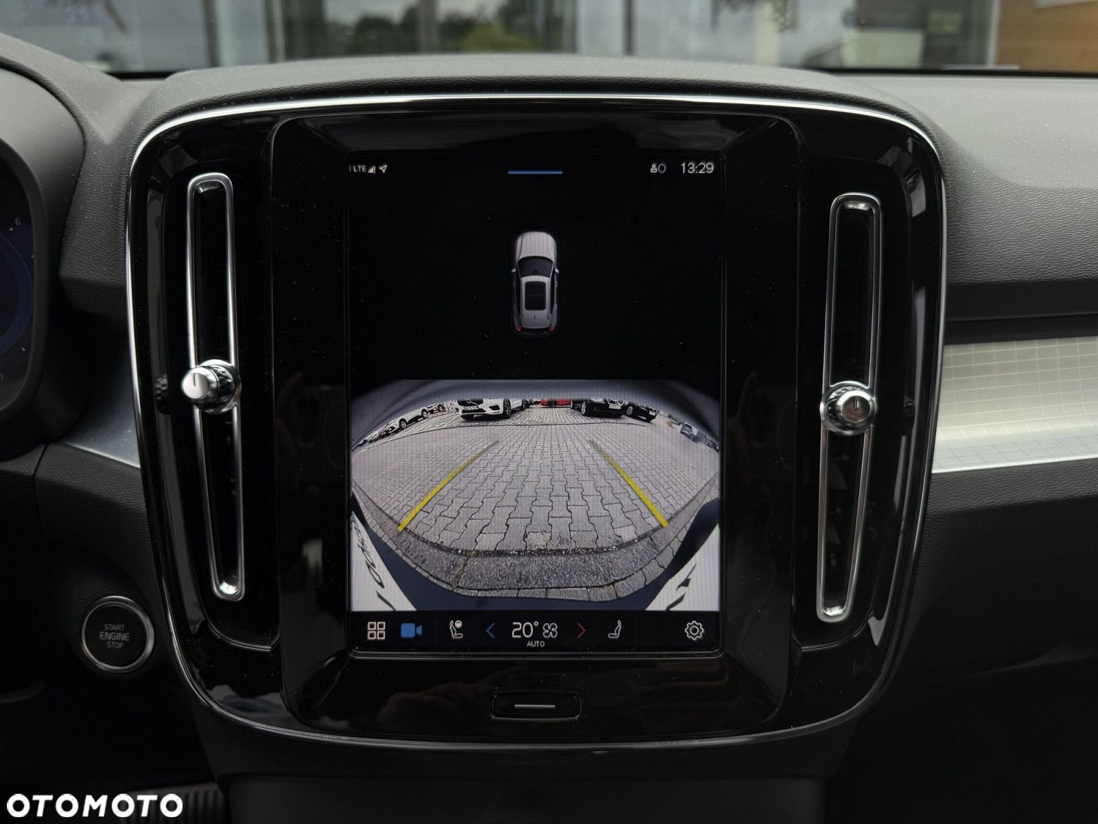 Volvo XC 40 - 22