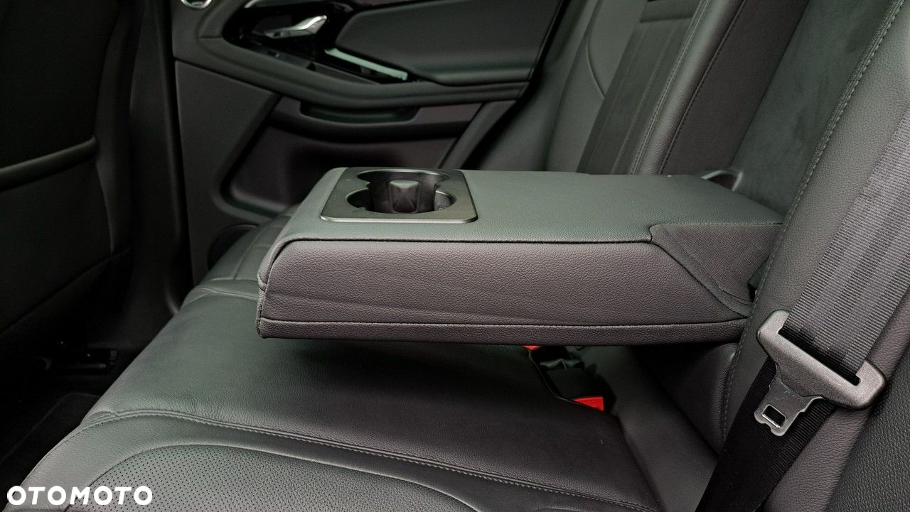 Land Rover Range Rover Evoque - 36