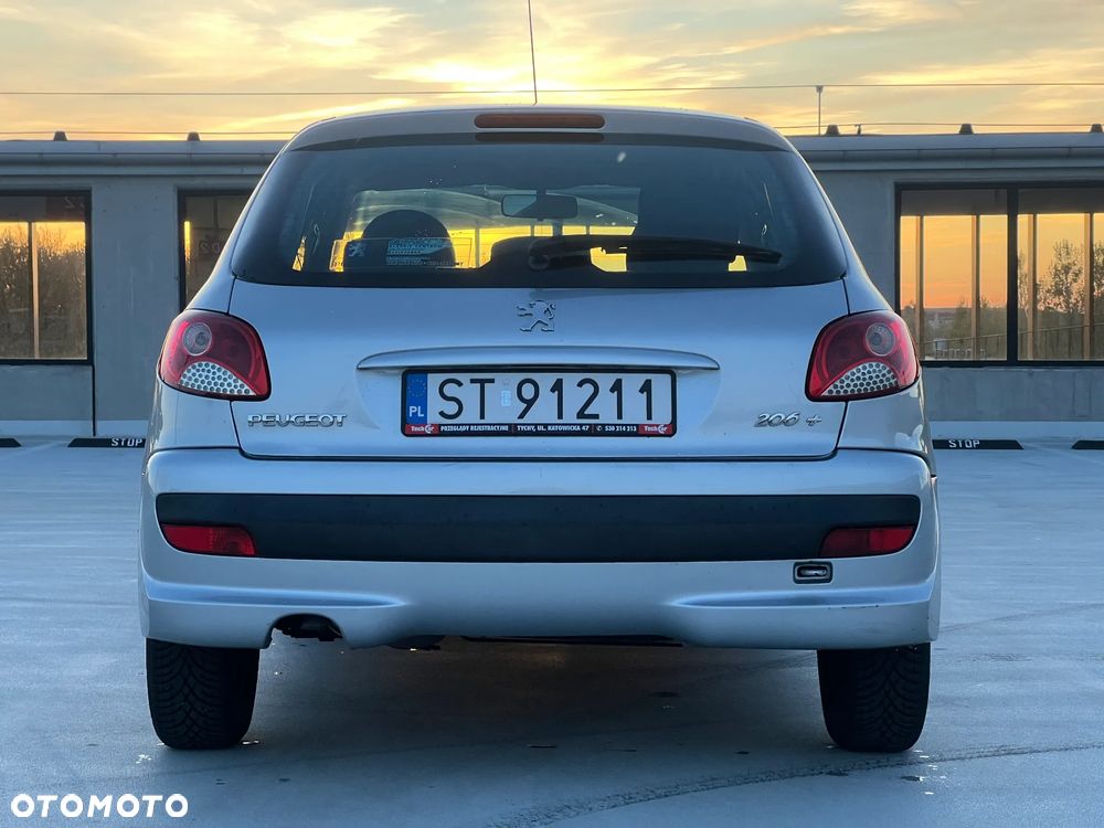 Peugeot 206 plus - 6