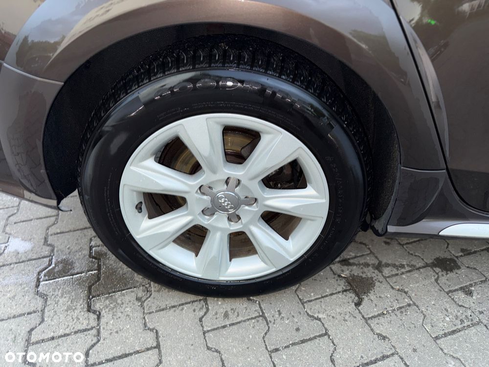Audi A4 Allroad - 28