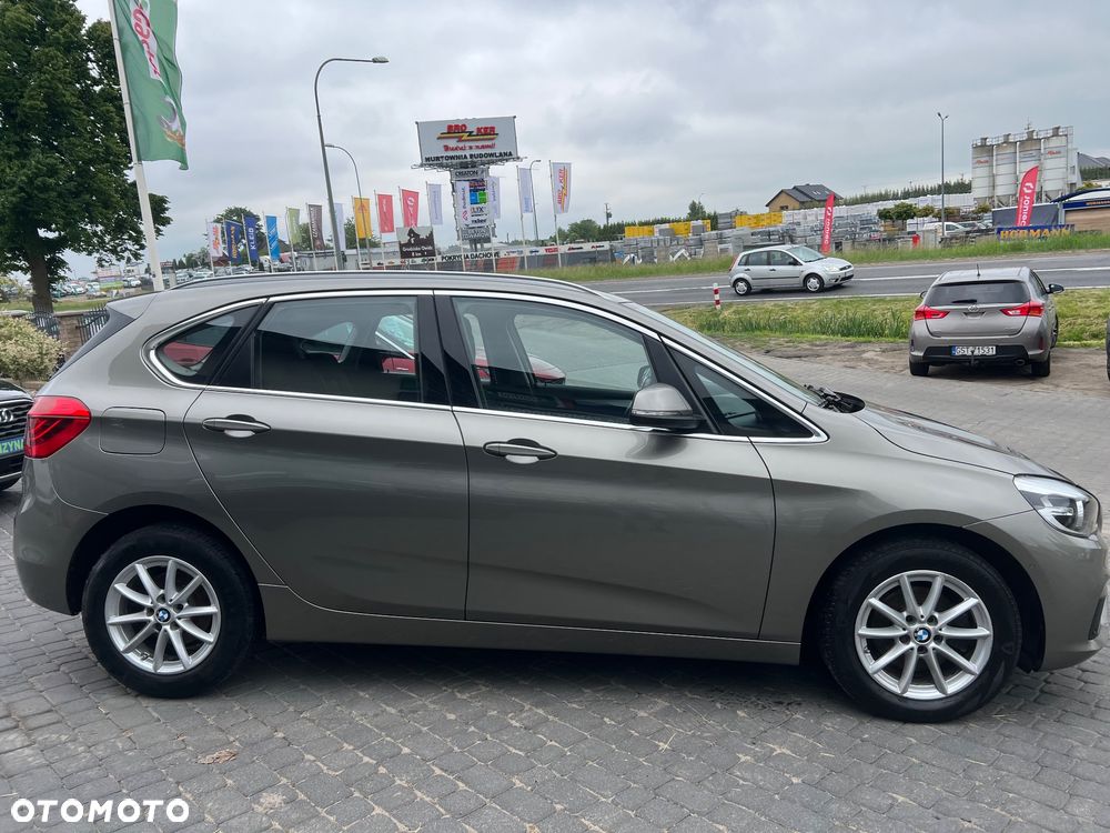 BMW Seria 2 218d Sport-Aut Luxury Line - 7