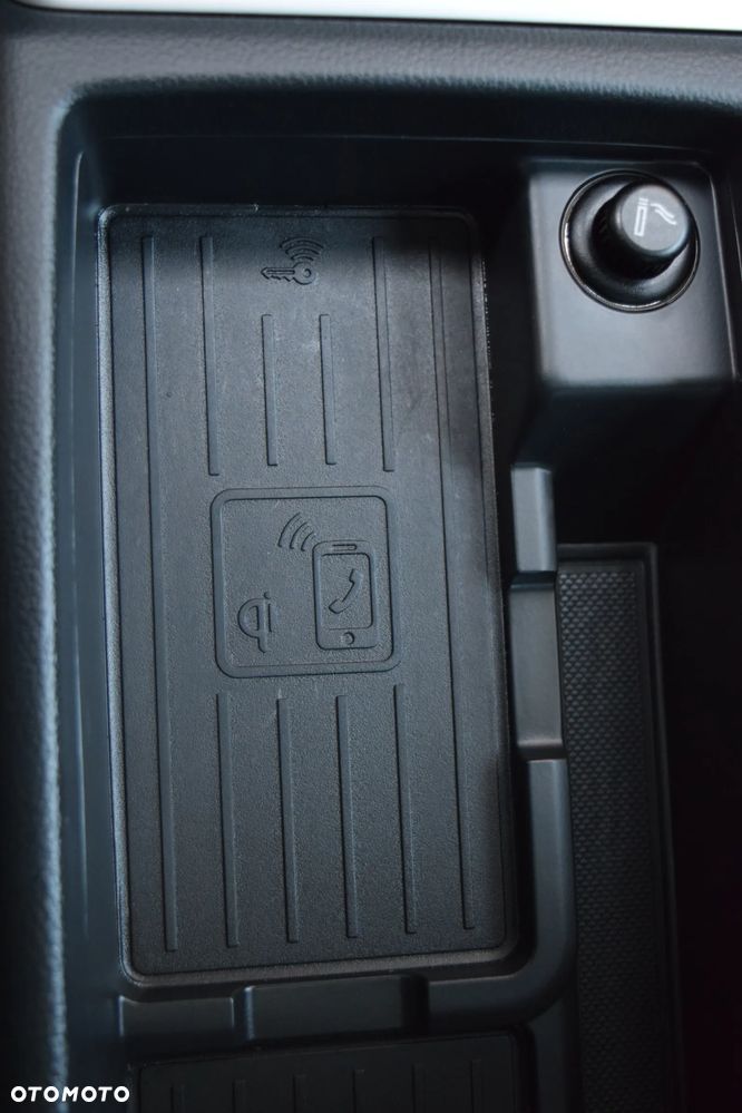 Audi A4 Limousine 2.0 TDI Sport S tronic - 25