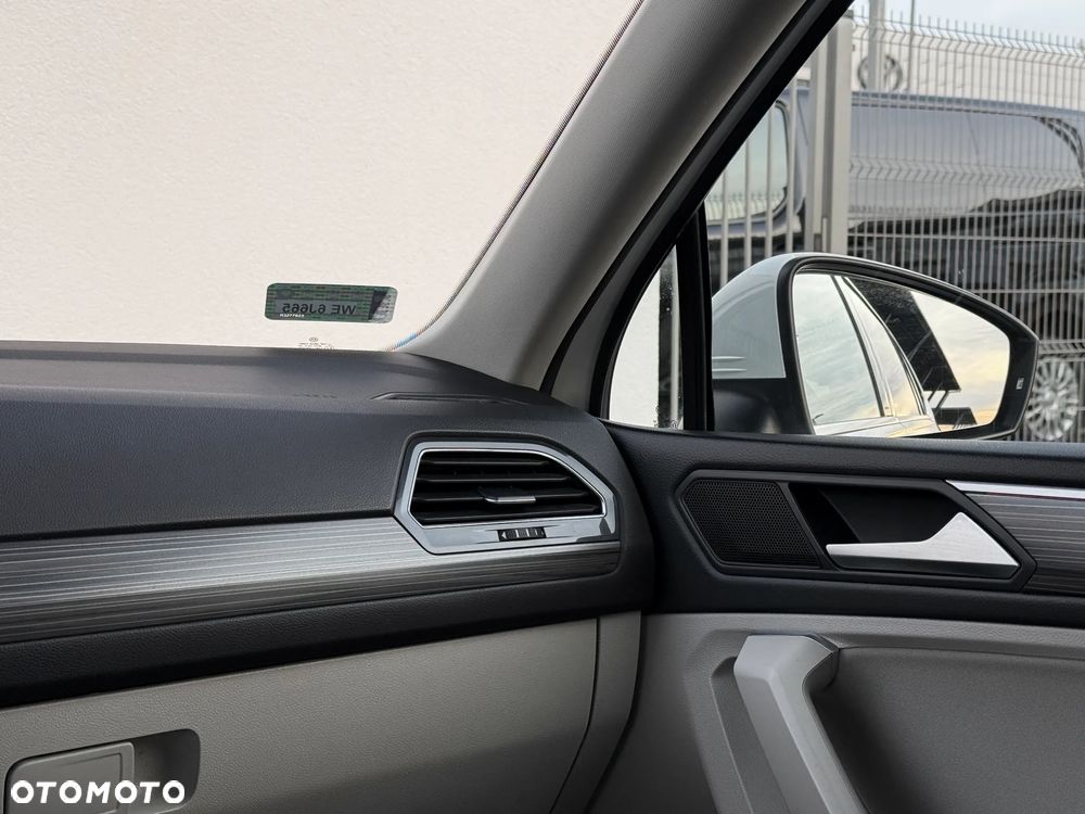 Volkswagen Tiguan 1.5 TSI EVO Elegance DSG - 19