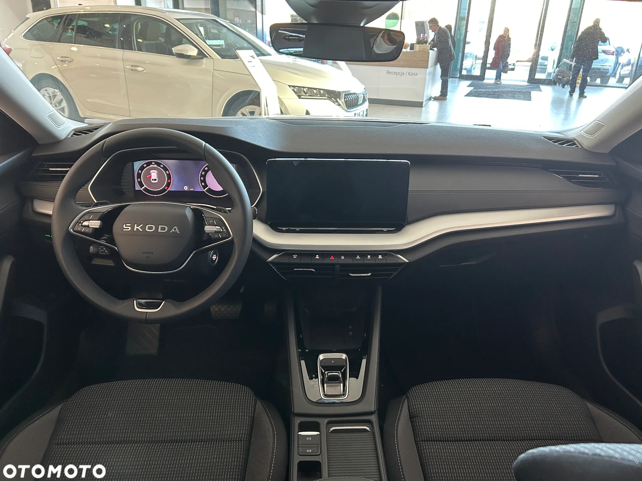 Skoda Octavia 2.0 TDI Edition 130 Selection DSG - 18