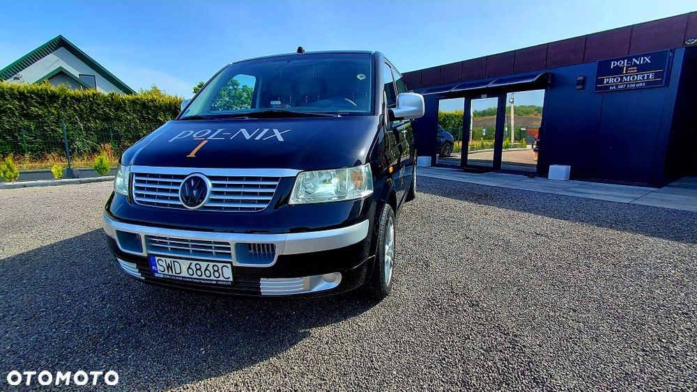 Volkswagen Transporter - 1