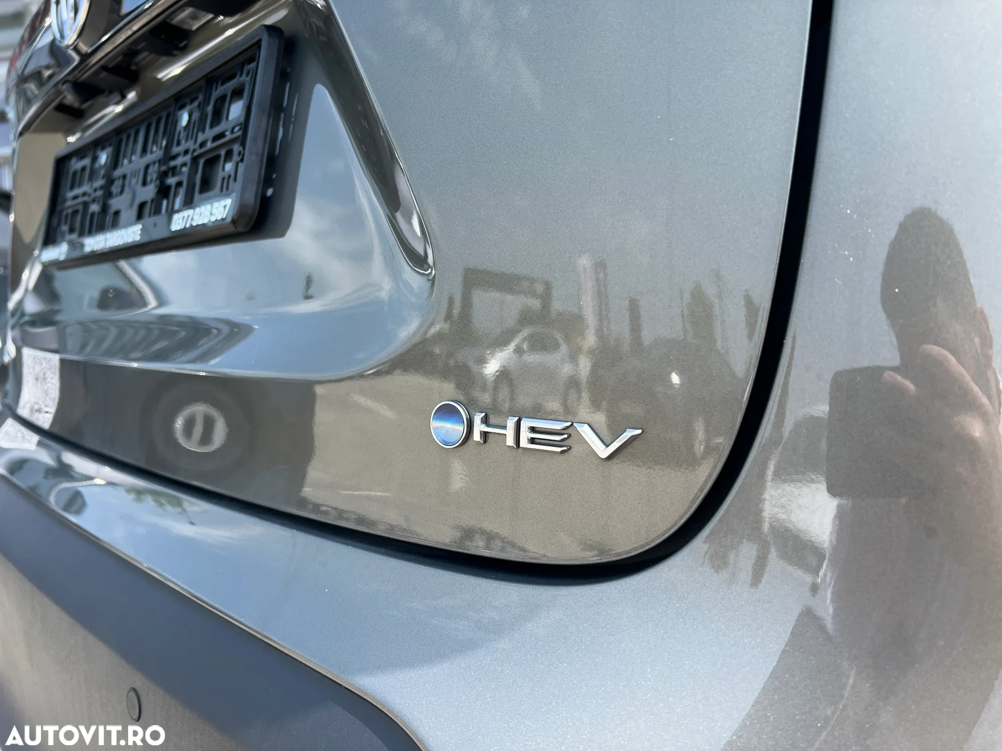 Toyota Yaris Cross 1.5 VVT-i HSD 4x2 Dynamic - 18