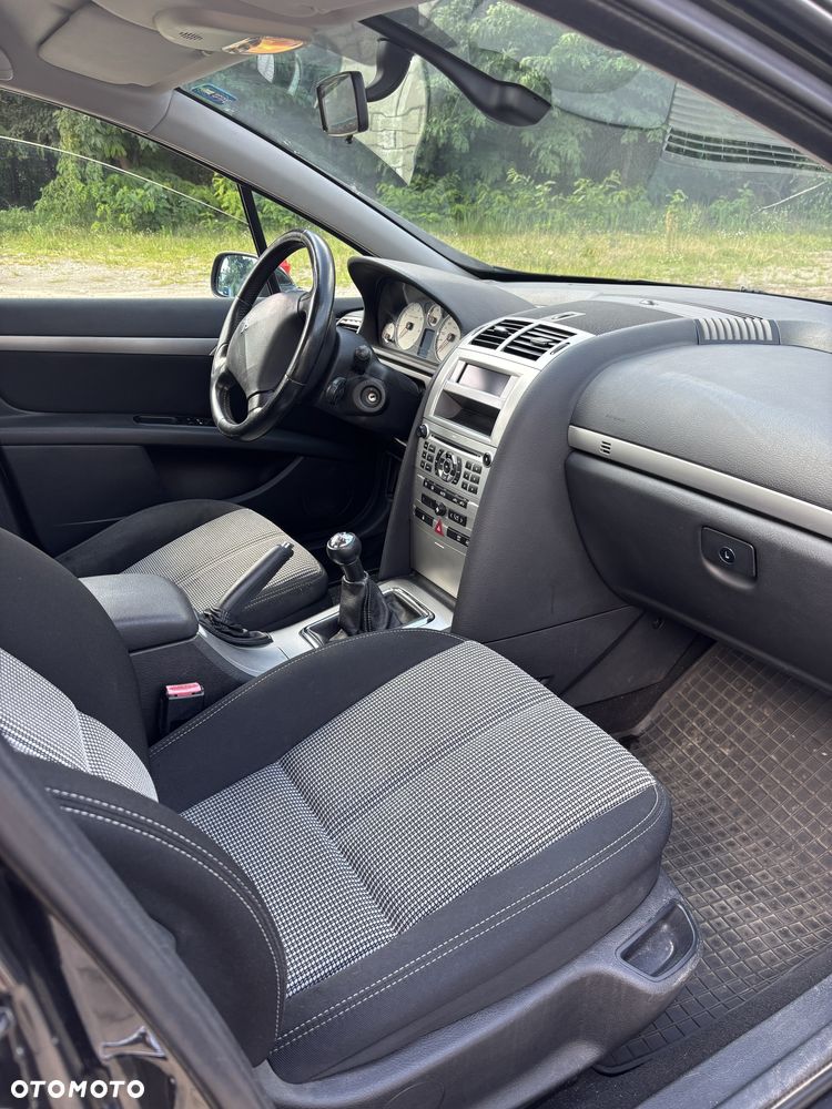 Peugeot 407 - 5