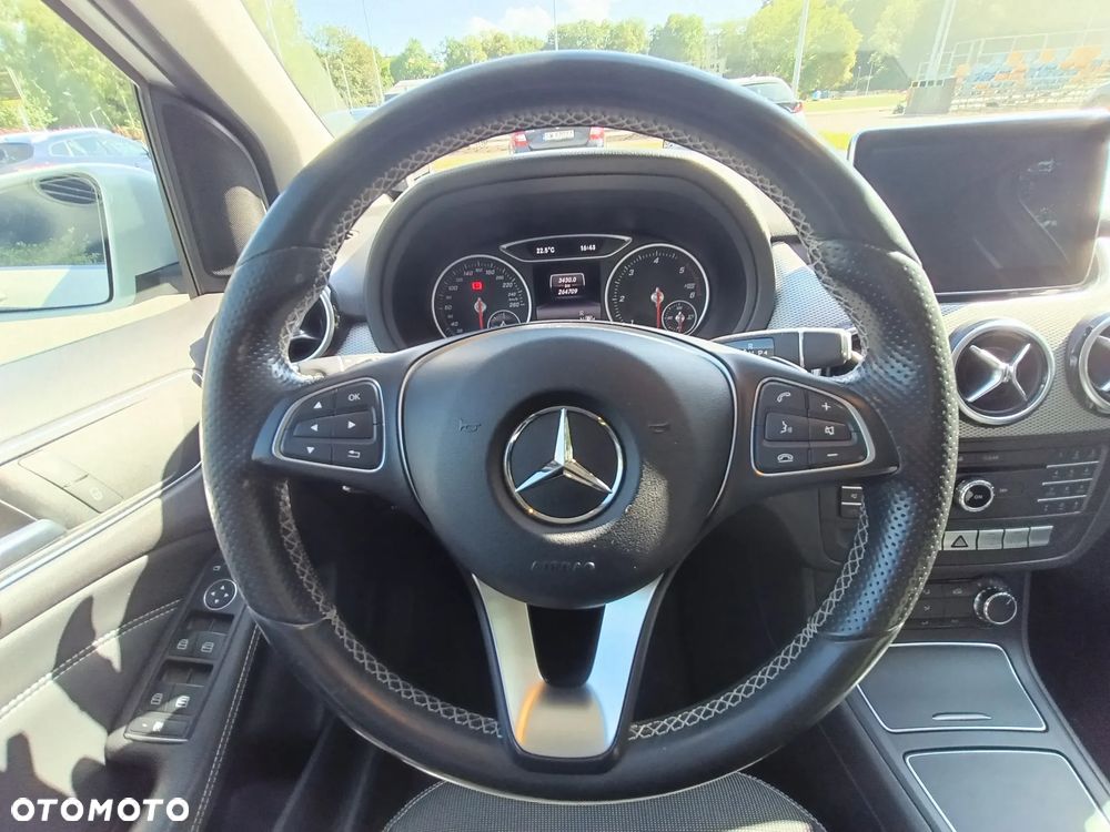 Mercedes-Benz Klasa B 180 (CDI) d 7G-DCT Urban - 10