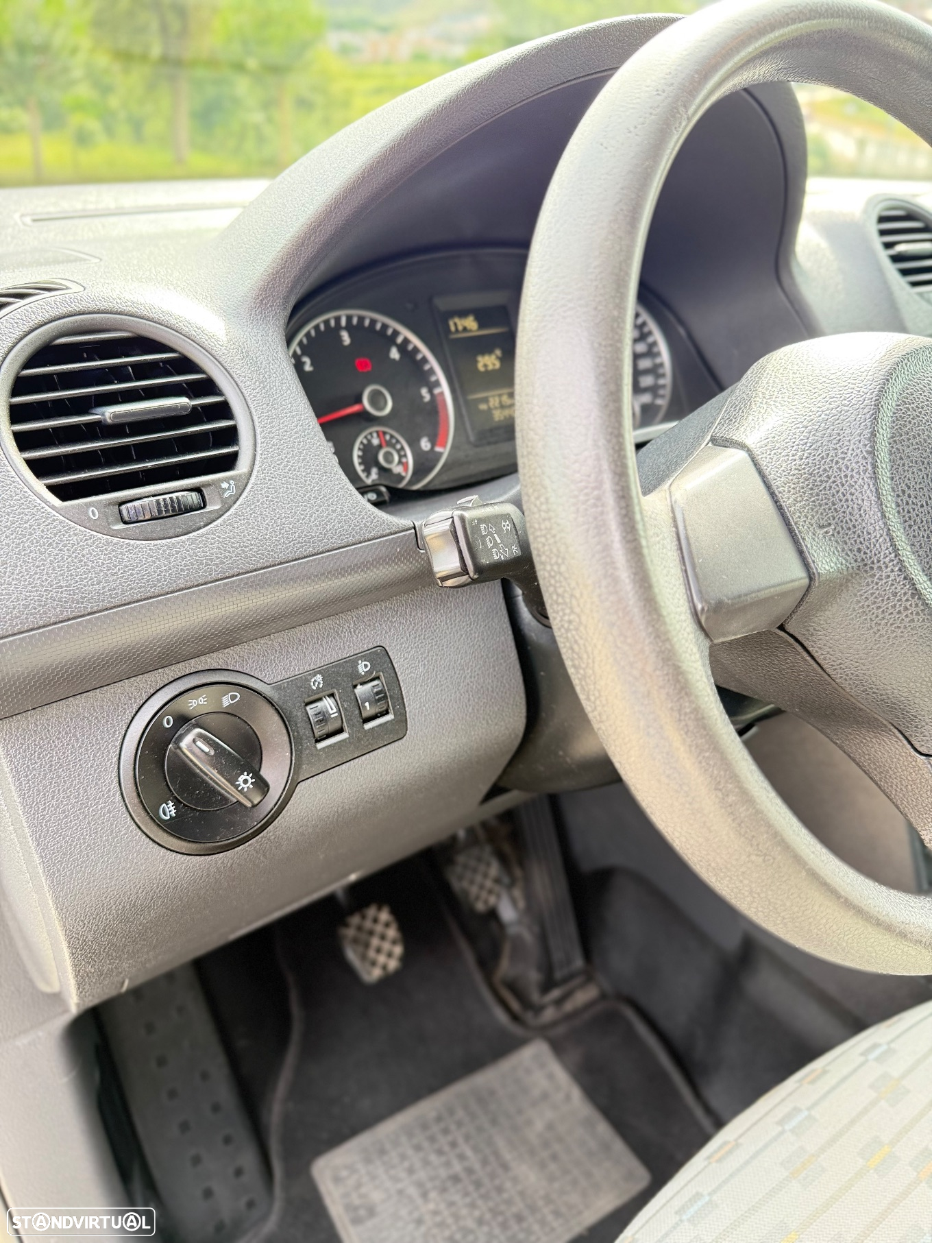 VW Caddy 1.6 TDi Extra AC BlueMotion - 13