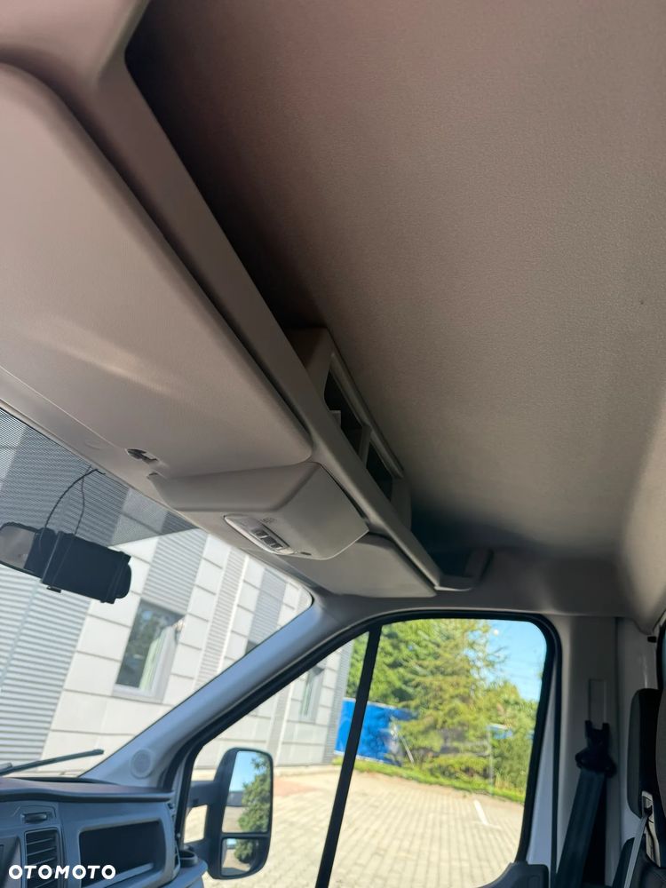 Ford TRANSIT - 23