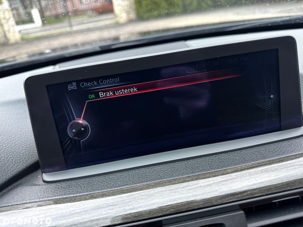 BMW Seria 3 320d Luxury Line EU6 - 18