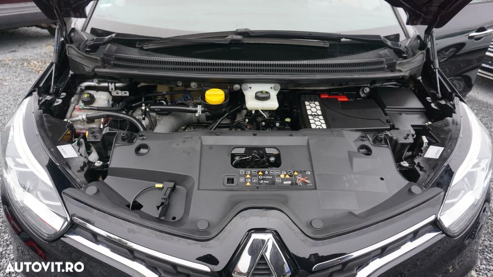 Renault Grand Scenic ENERGY TCe 130 BOSE EDITION - 38