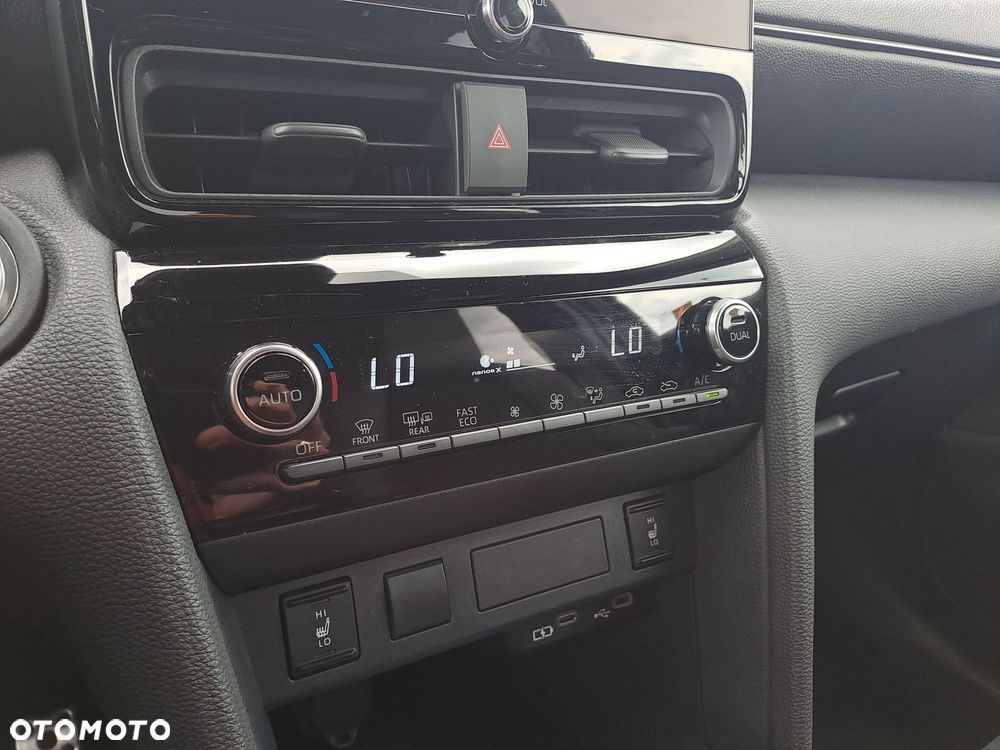 Toyota Yaris Cross Hybrid 1.5 GR Sport - 23