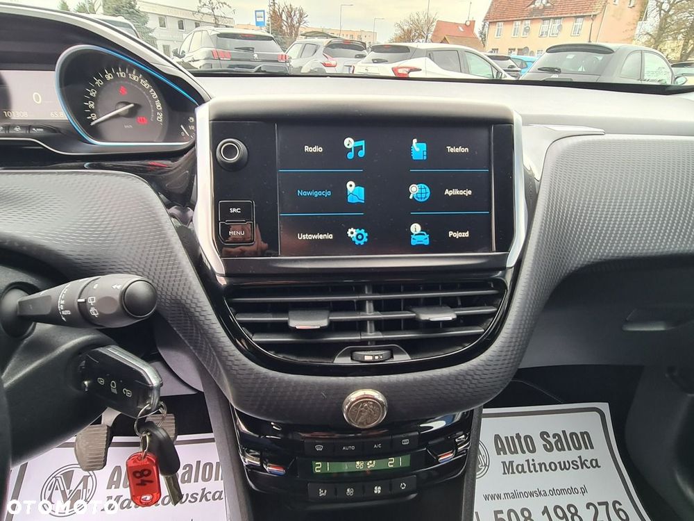 Peugeot 2008 1.2 Pure Tech GPF Allure S&S - 14