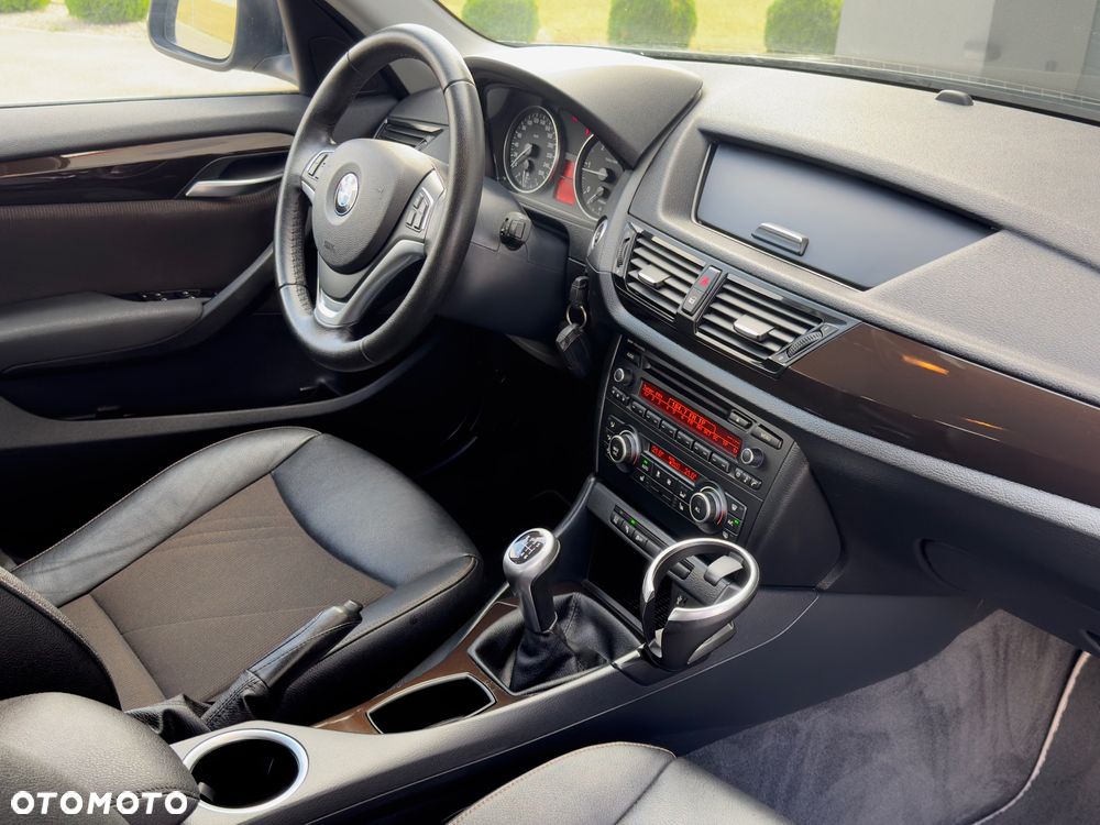 BMW X1 sDrive18d xLine - 5