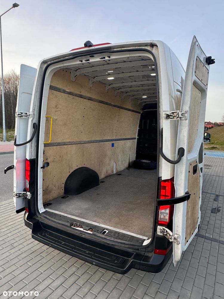 Volkswagen Crafter - 10