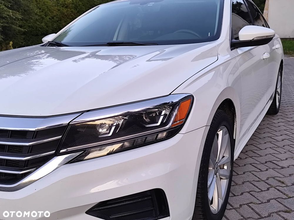 Volkswagen Passat 2.0 TSI BMT Comfortline DSG - 10