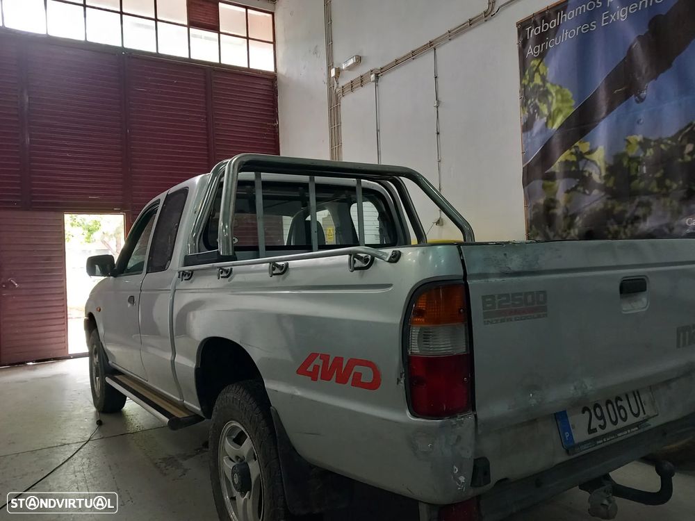 Mazda B 2500 2.5 TD Cab Longa - 6