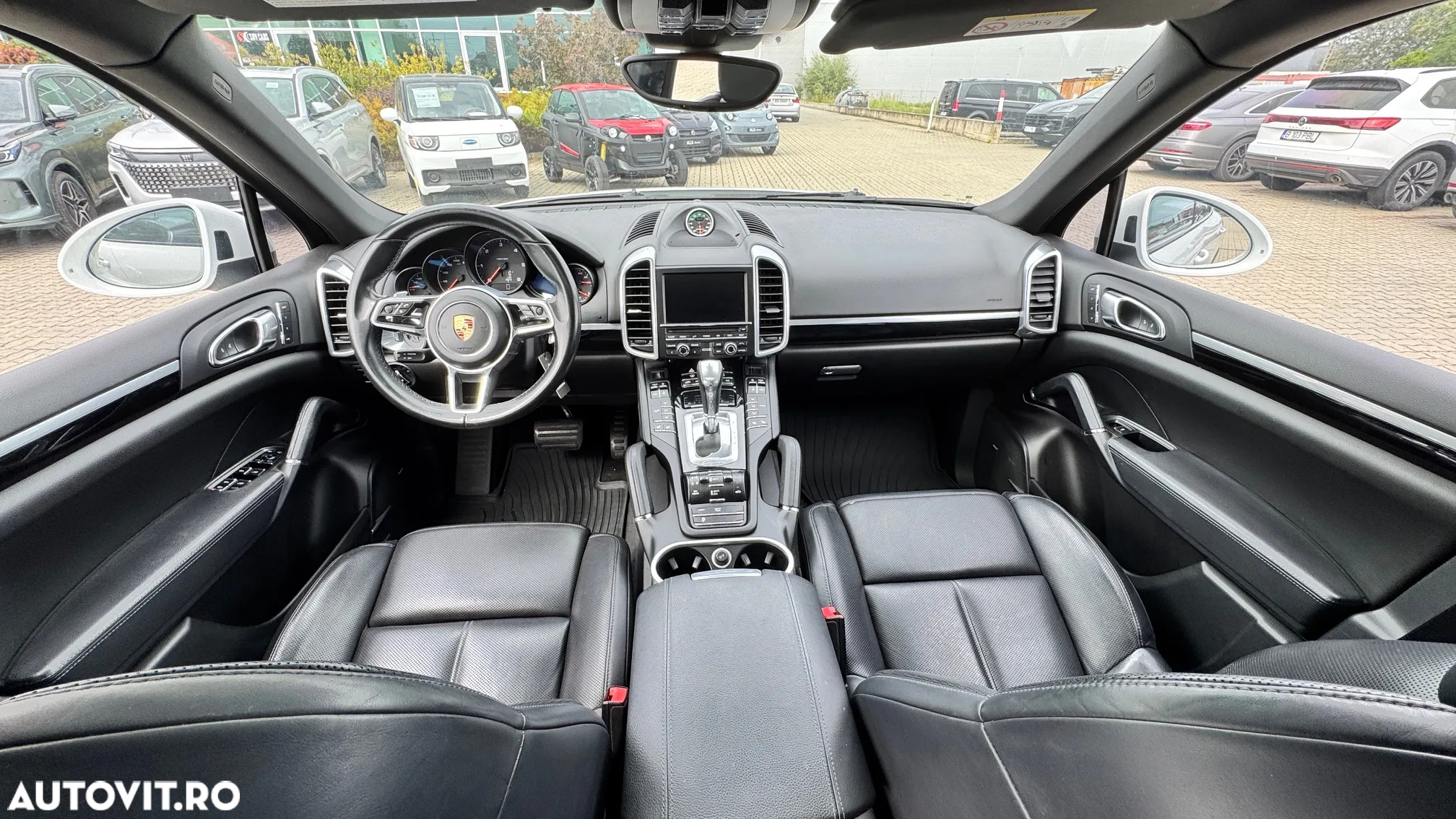 Porsche Cayenne 3.0 L V6 - 16