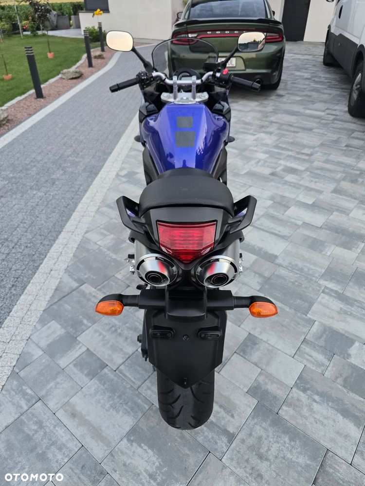 Yamaha FZ6 - 9
