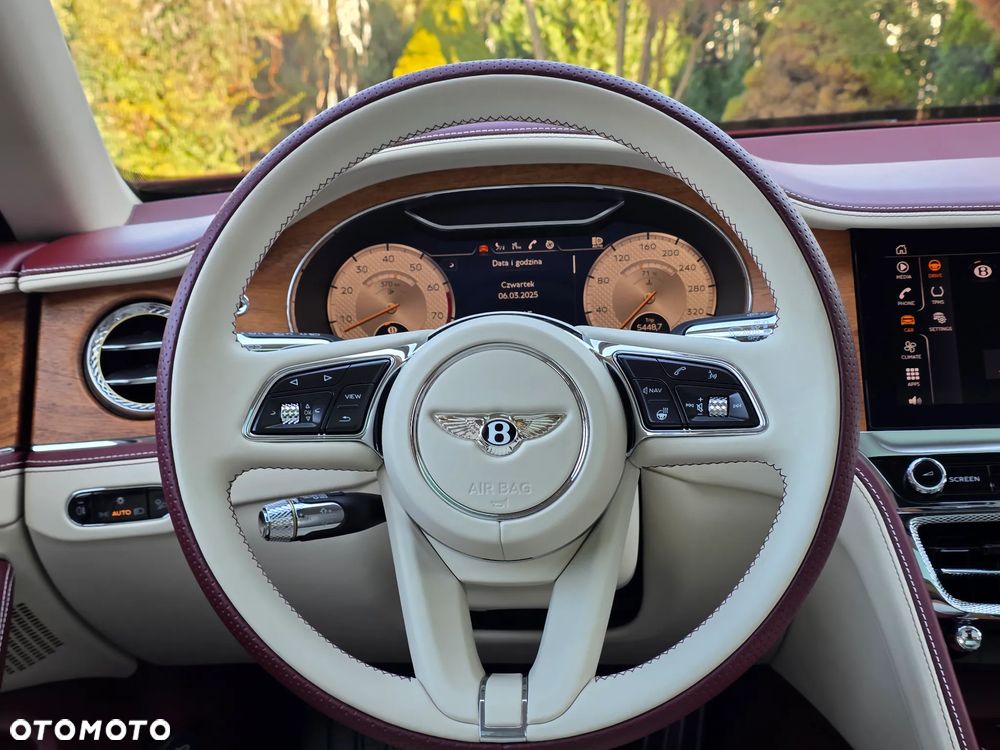 Bentley Flying Spur - 17