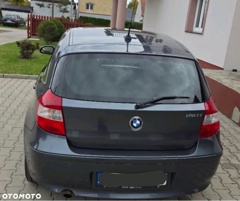 BMW Seria 1 2006 photo 5