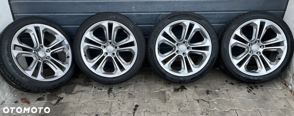 KOMPLET FELG FELGI 5X112 19 8,5JX19 ET 36 8U0601025 AD AUDI Q3 255 40 19 2024R - 2