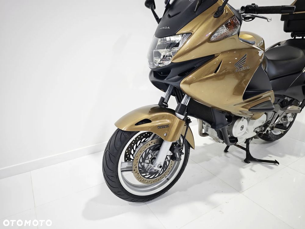 Honda Deauville - 17