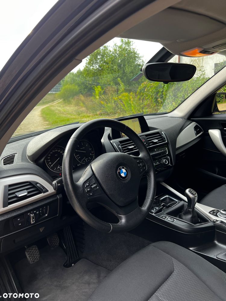 BMW Seria 1 116d - 11