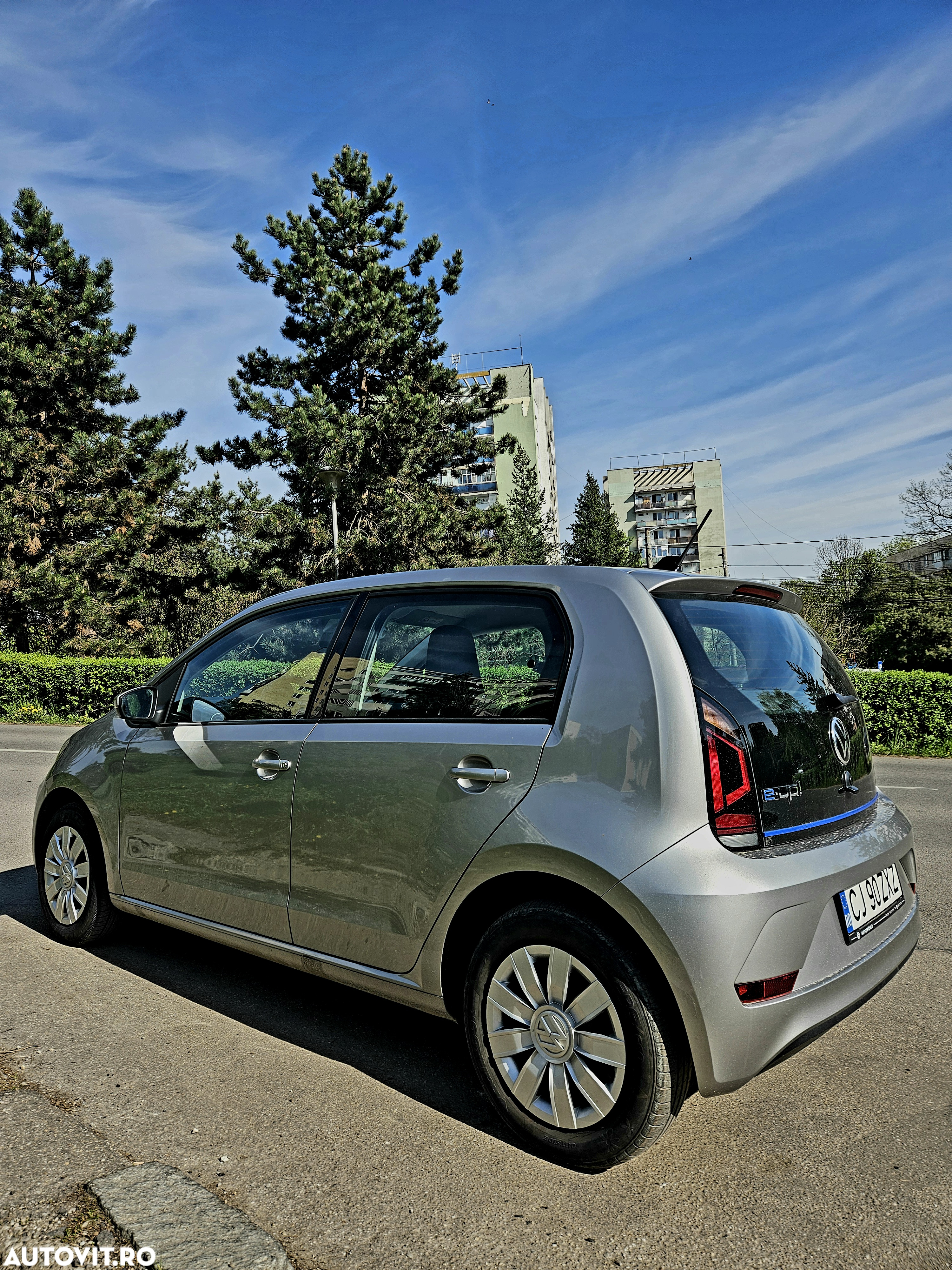 Volkswagen up! e-up! 32.3 kWh - 4