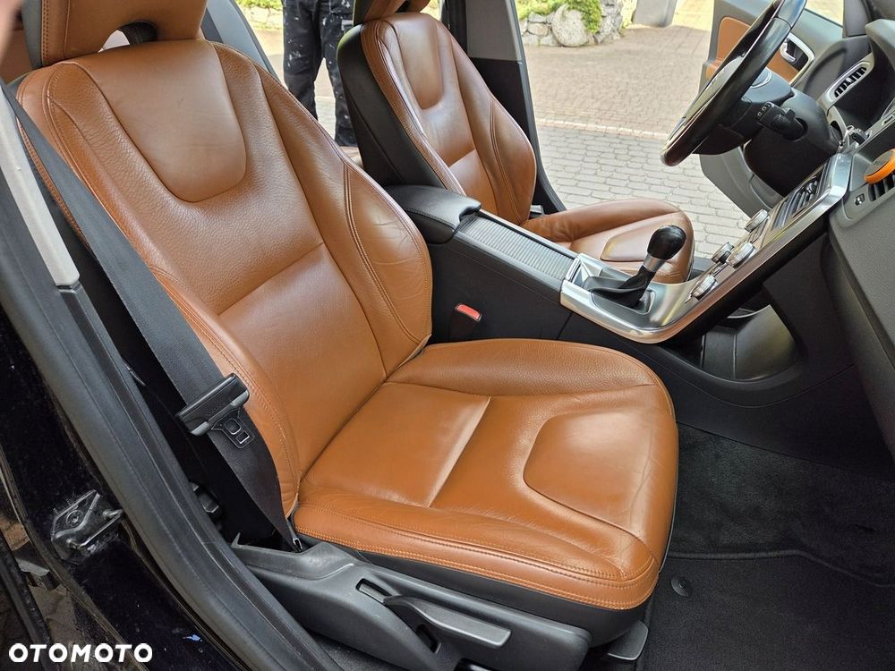 Volvo V60 - 17