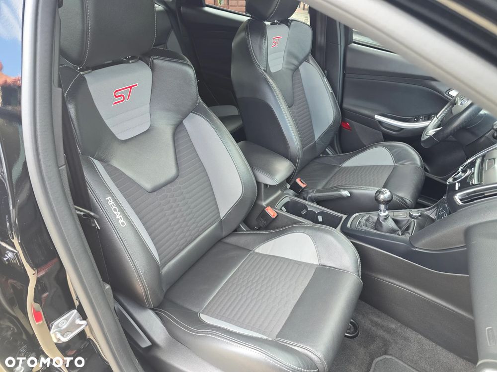 Ford Focus - 15